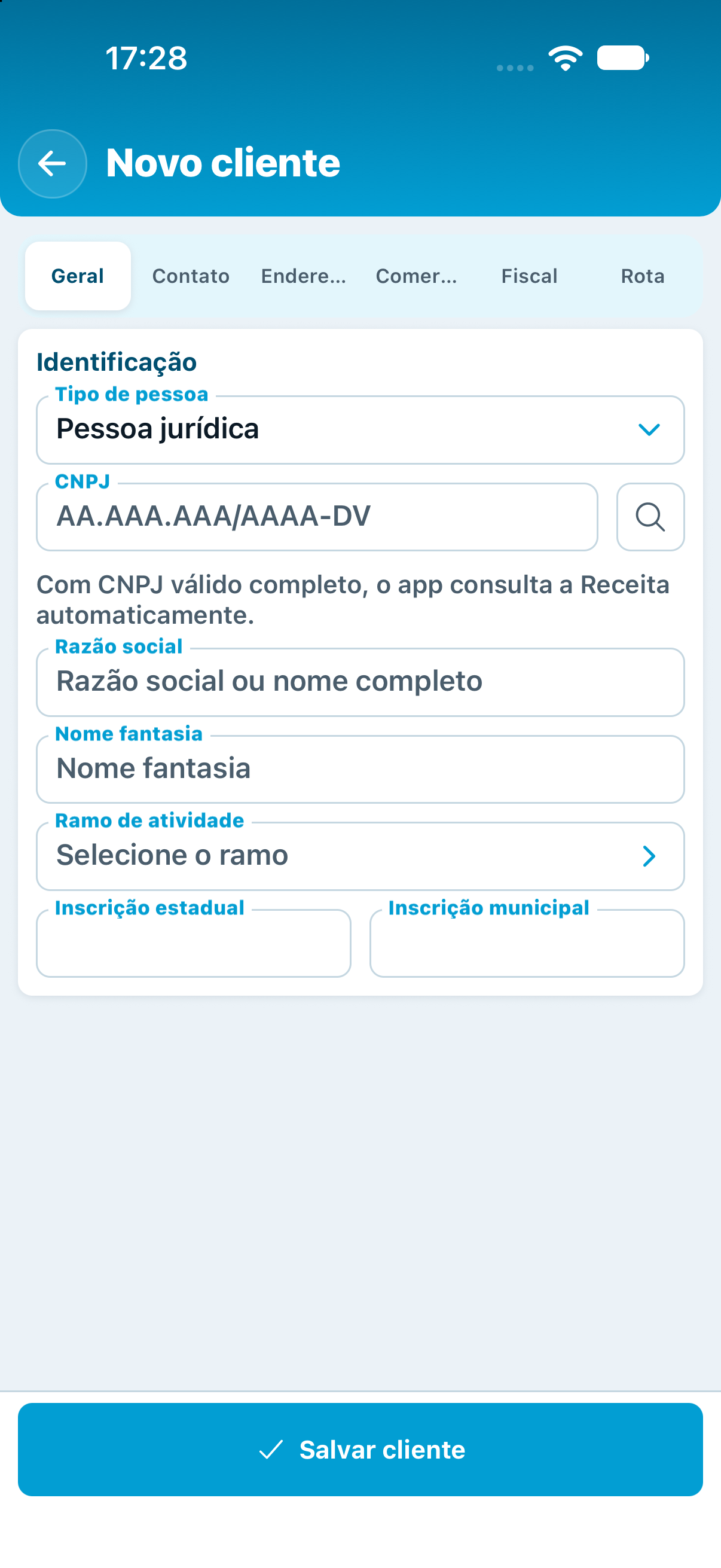 Cadastro de cliente na aba Geral, com identificação e consulta de CNPJ.