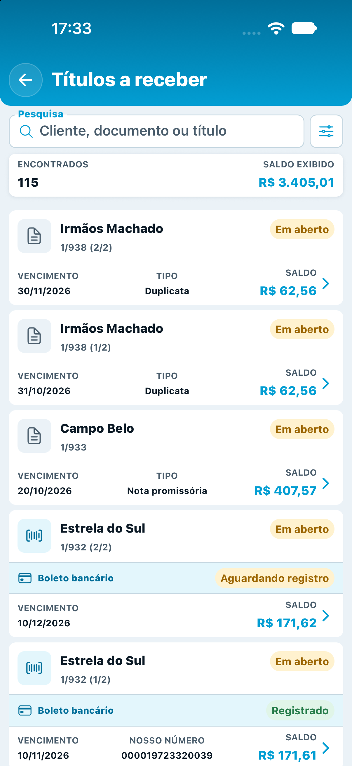 Listagem de títulos a receber com vencimentos, saldos e situação de boletos.